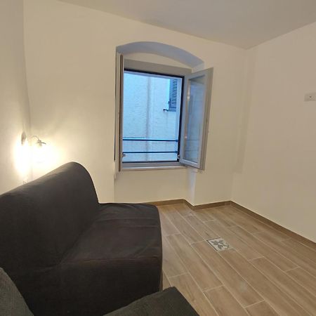 Bed and Breakfast Residenza Nel Borgo L'Appusentu Castelsardo Exterior foto